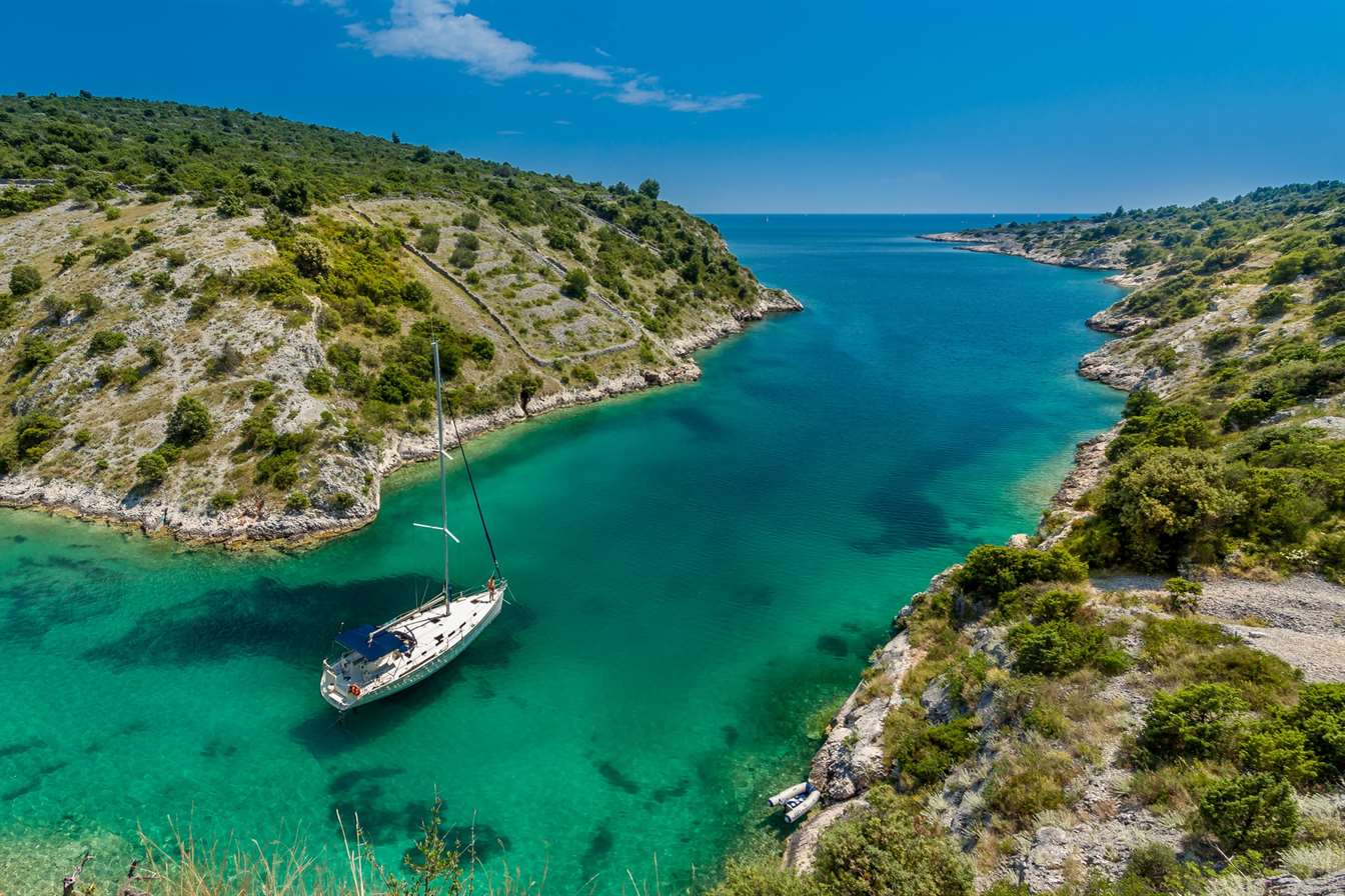 lake in croatia