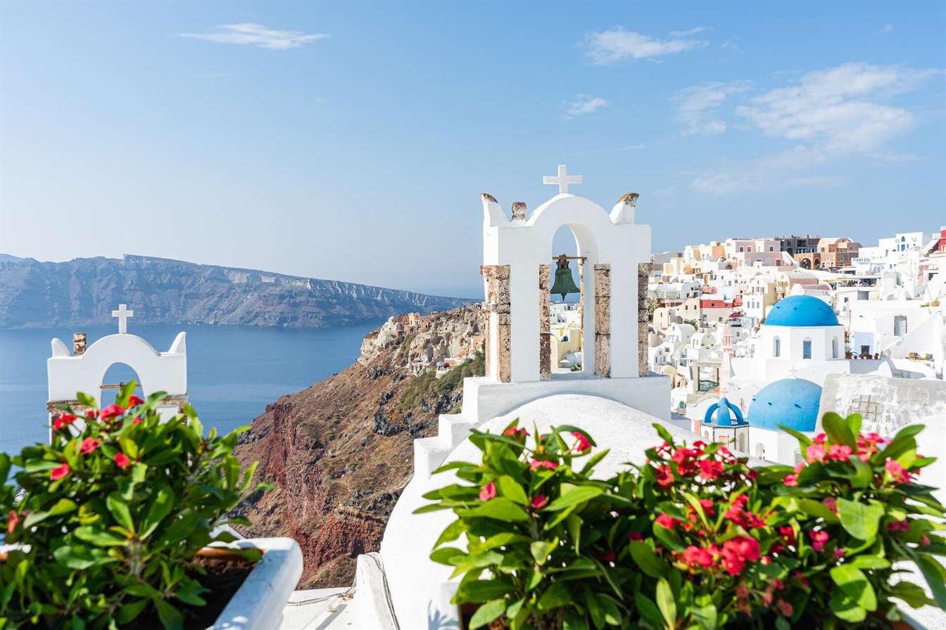 oia oia island