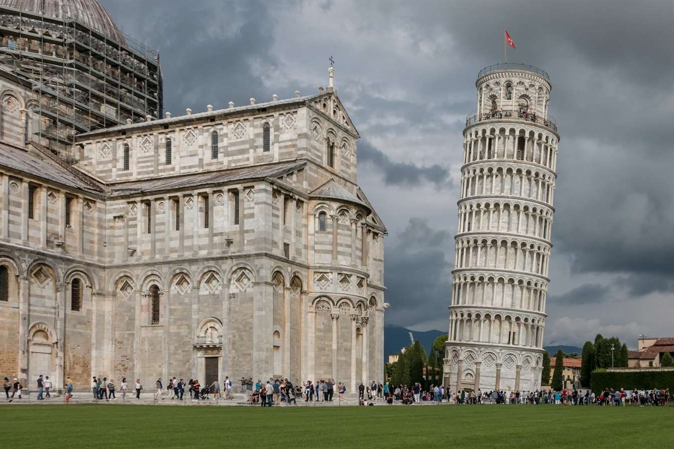 Tower of pisa